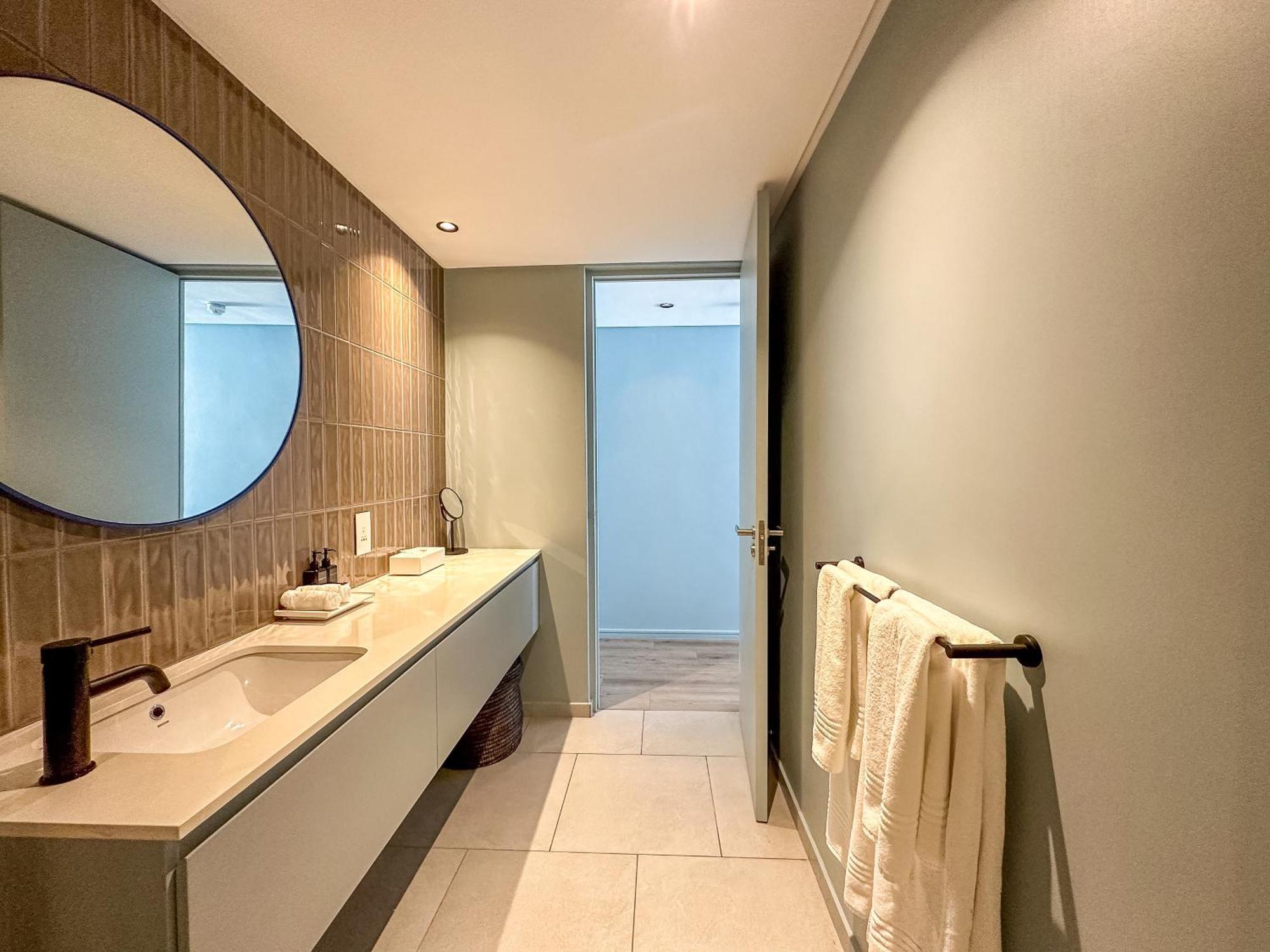 Home Suite Hotels De Waterkant Cape Town Exterior photo